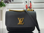 LV LOCKME CHAIN PM